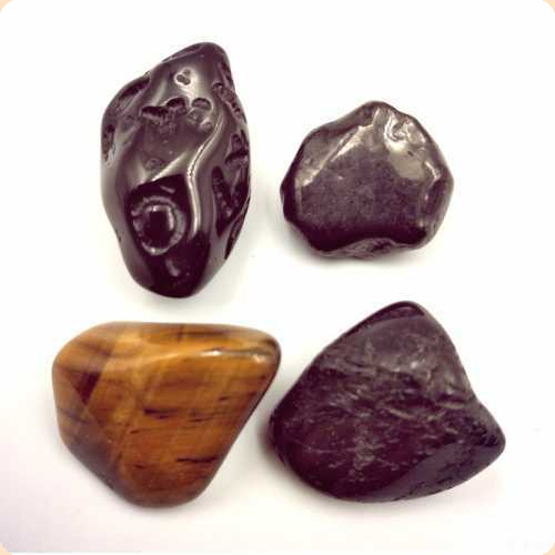 4 pierres de protection Tourmaline noir Tectite Shungite Oeil de tigre